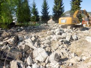 Rušenje montažnega dela starega vrtca izvedeno po predpisih 2